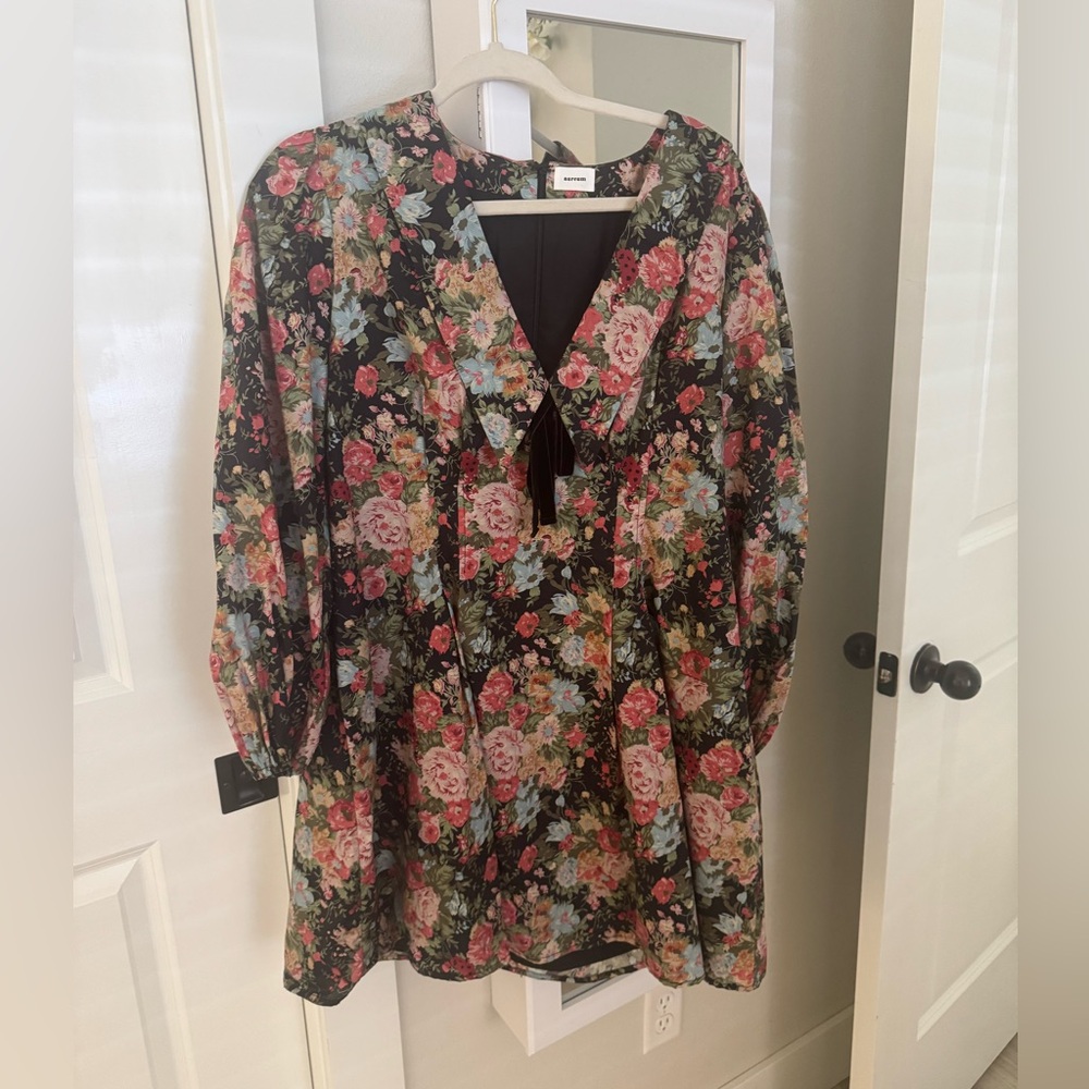 Floral V-Neck Dress